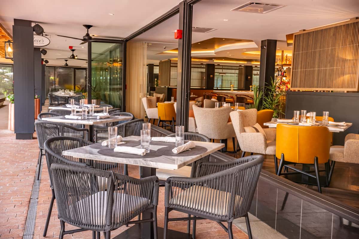 Cece's Roland Park Dining