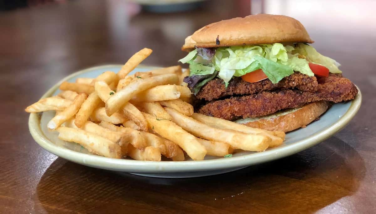 Fairways Bar & Grill