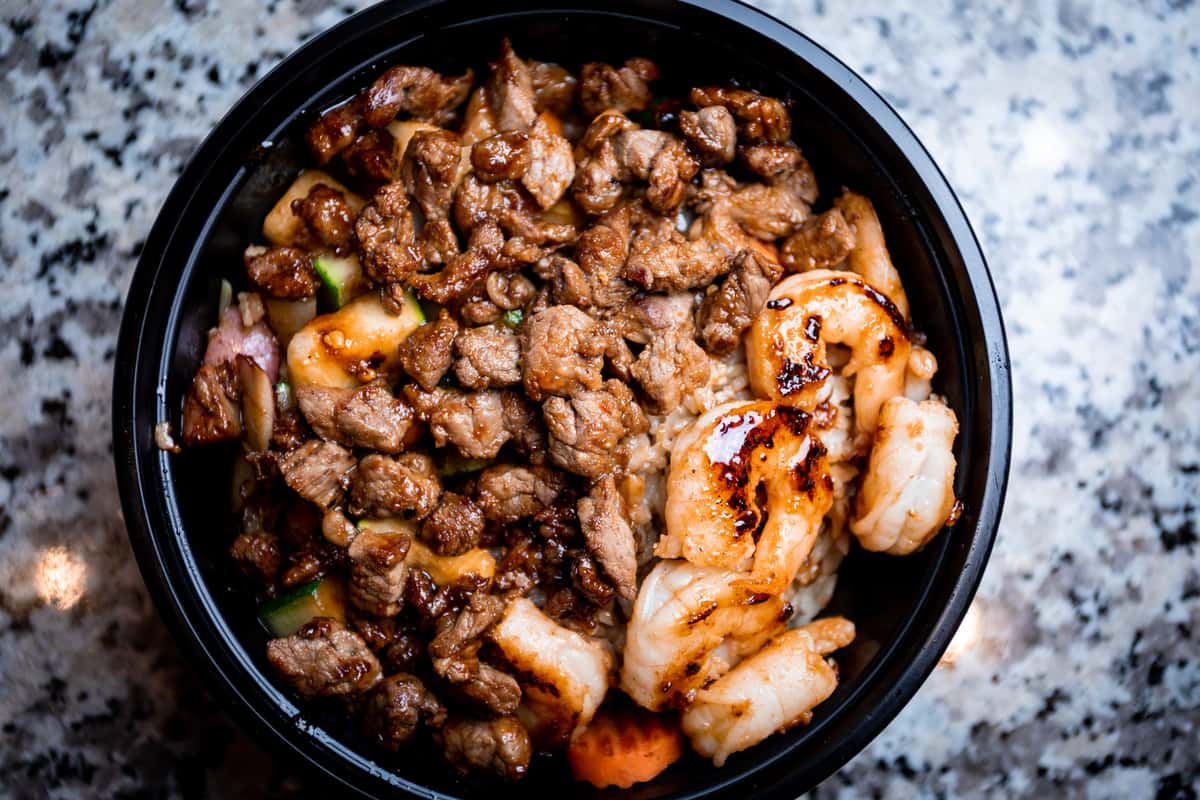 Steak Shrimp Sho Express Japanese Restaurant in Bowling