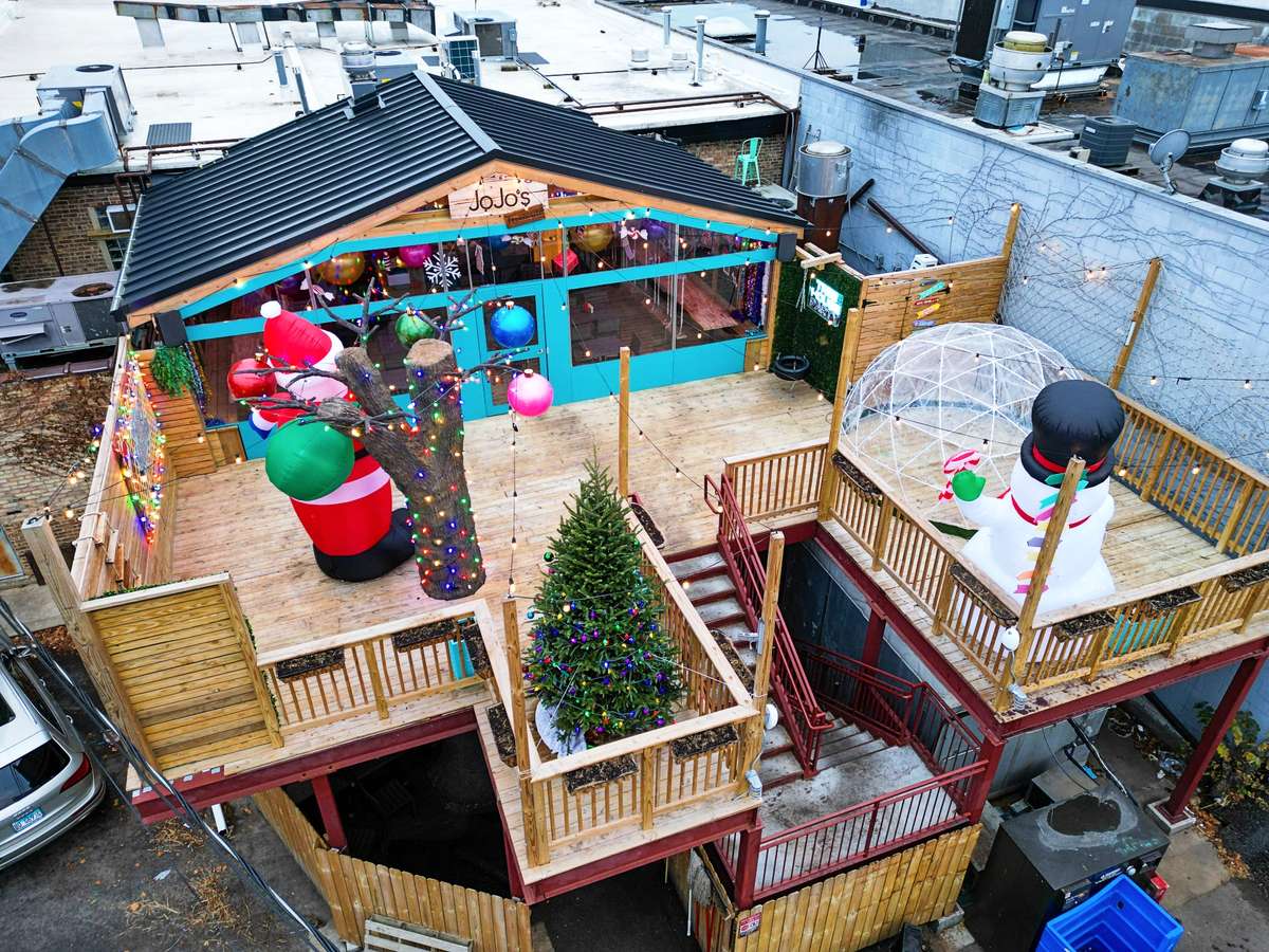 Winter Wonderland Treehouse Naperville