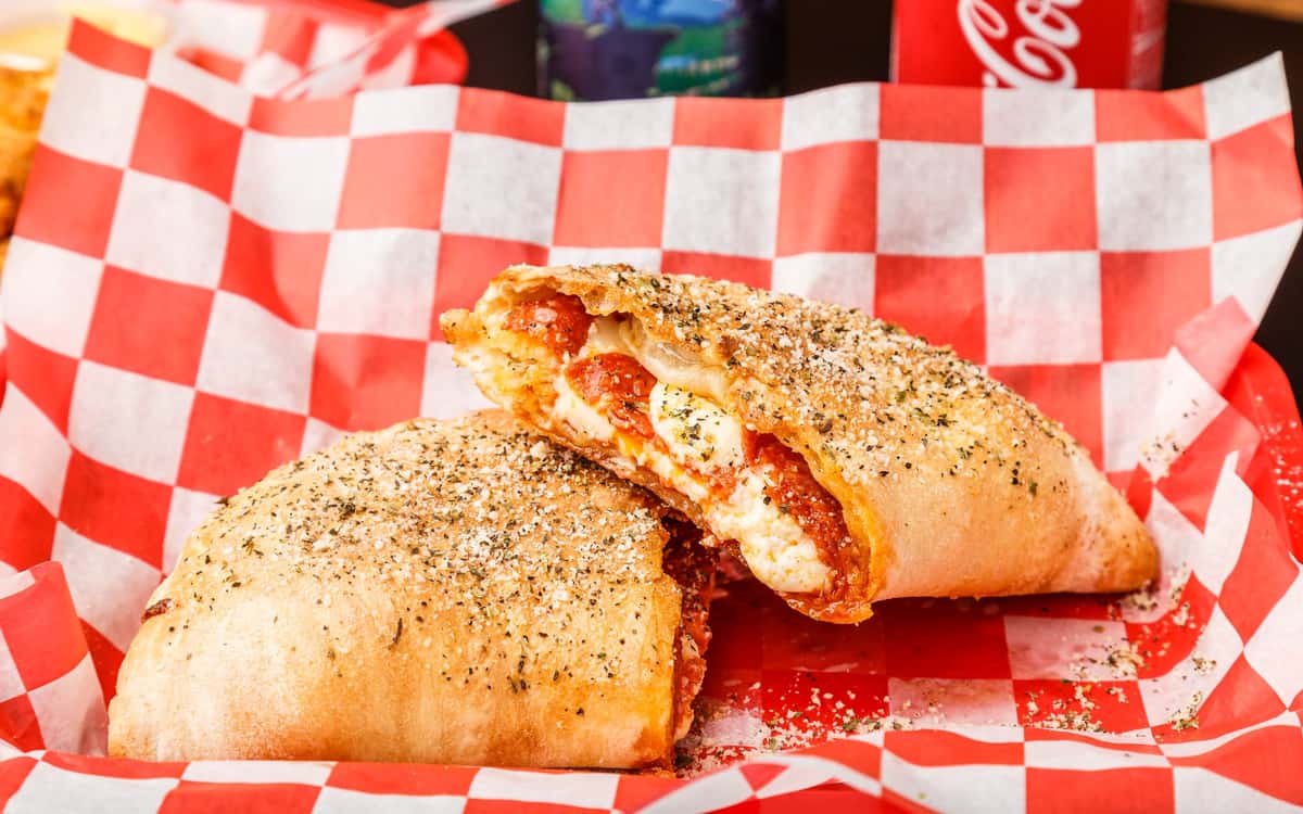 pizza calzone