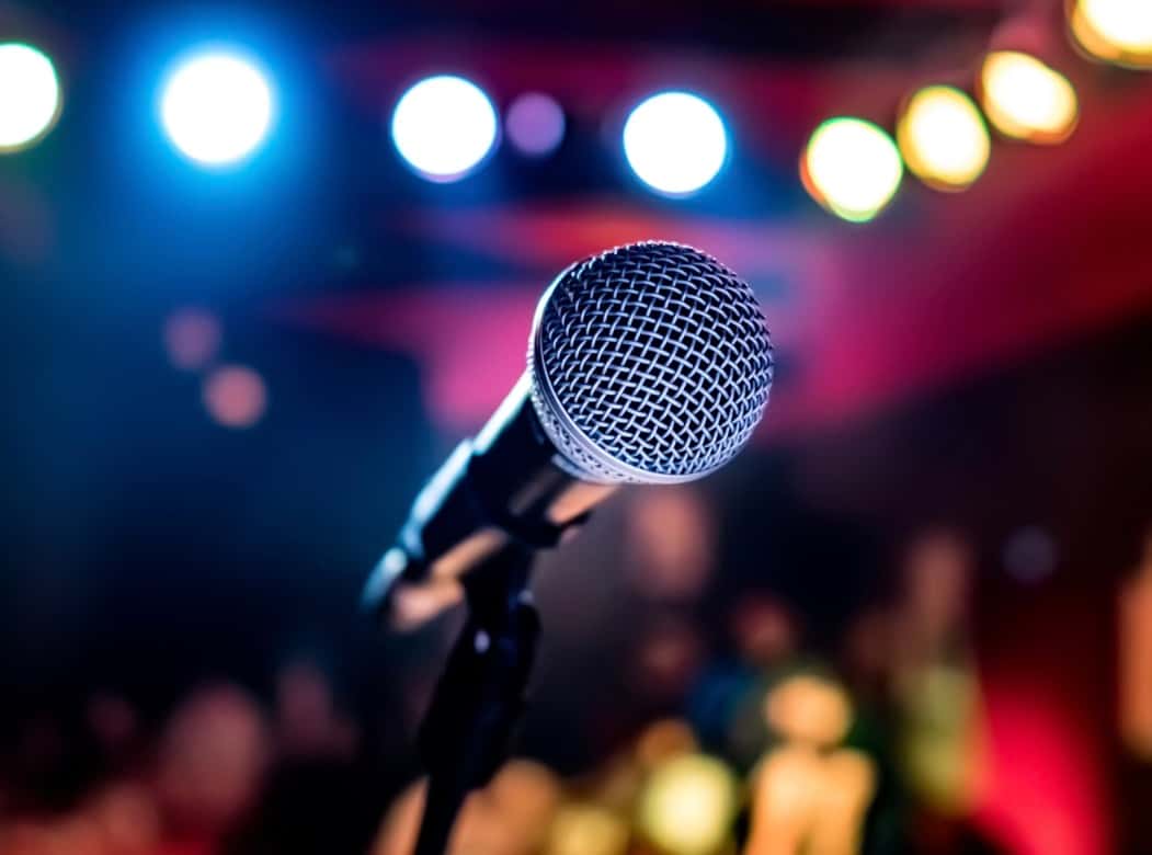 Microphone