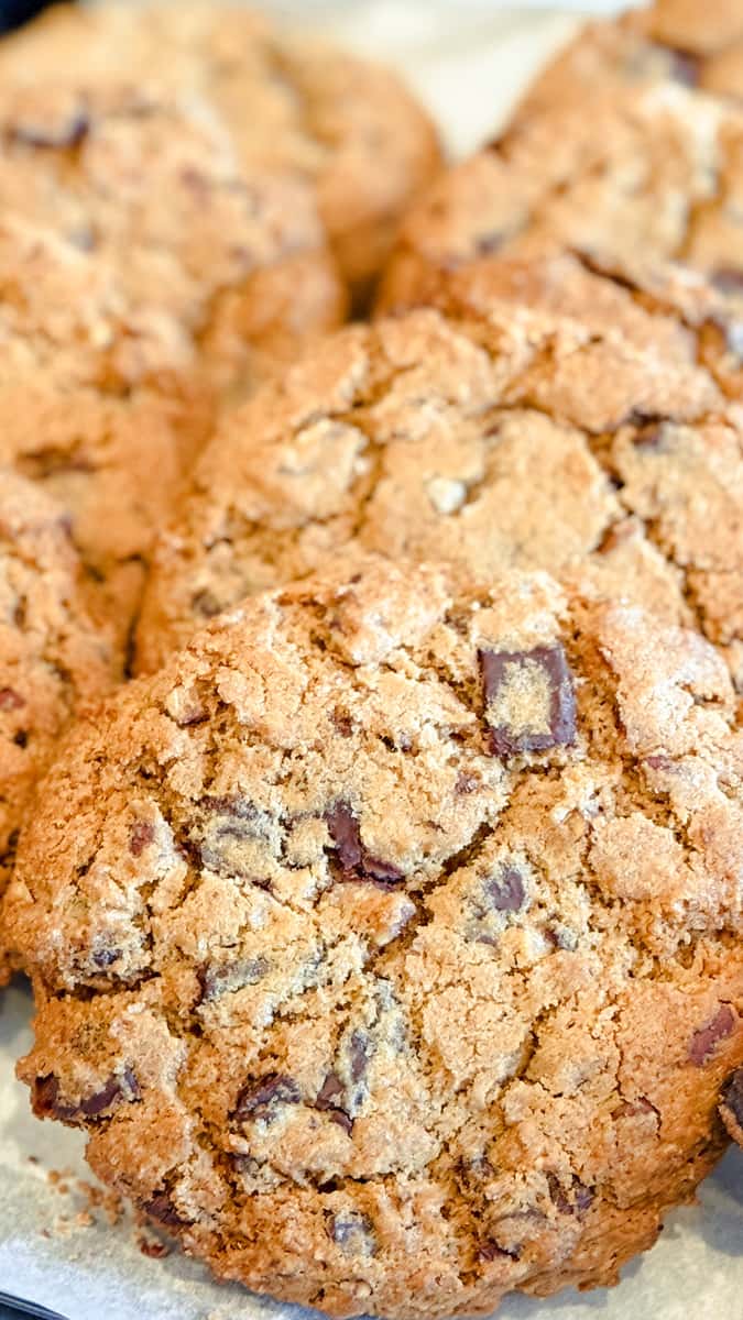 XL Bourbon Chocolate Chip Cookies