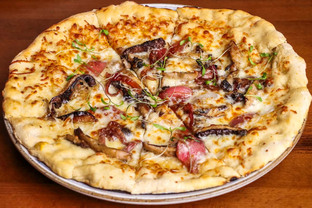 Funghi + Tartufo Pizza