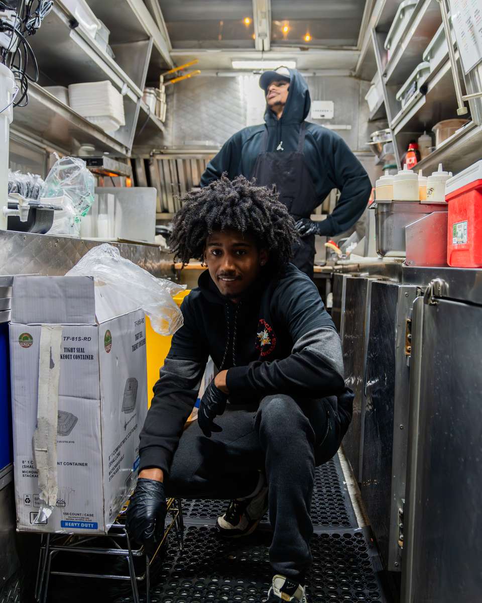 Discover FryDay Eats' advanced mobile kitchen equipment and operational systems that deliver consistent loaded fries quality across Los Angeles.