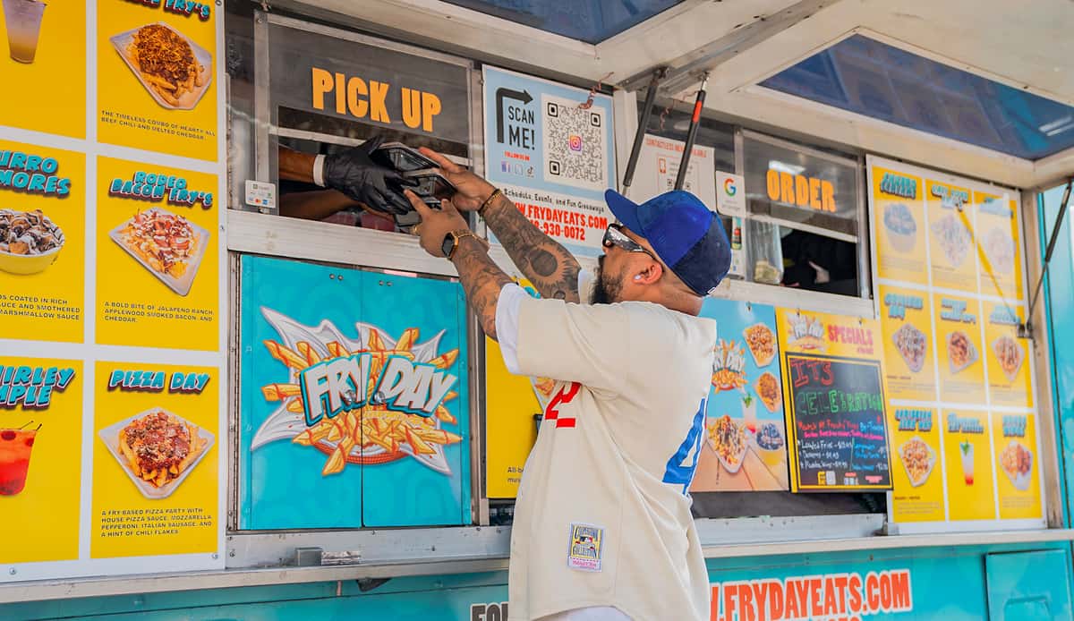 Planning a Corporate Retreat? FryDay Food Truck Brings LA’s Best Fries to You 