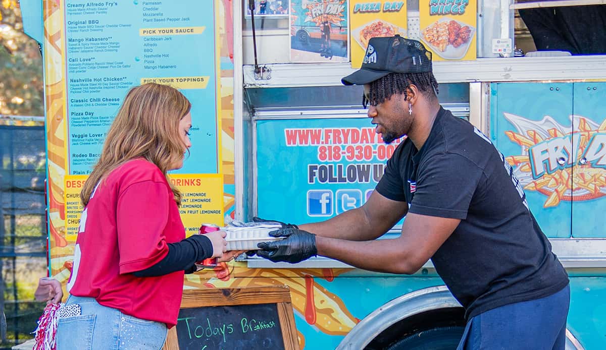 Why FryDay is the Highest-Rated Food Truck on Google Reviews in LA
