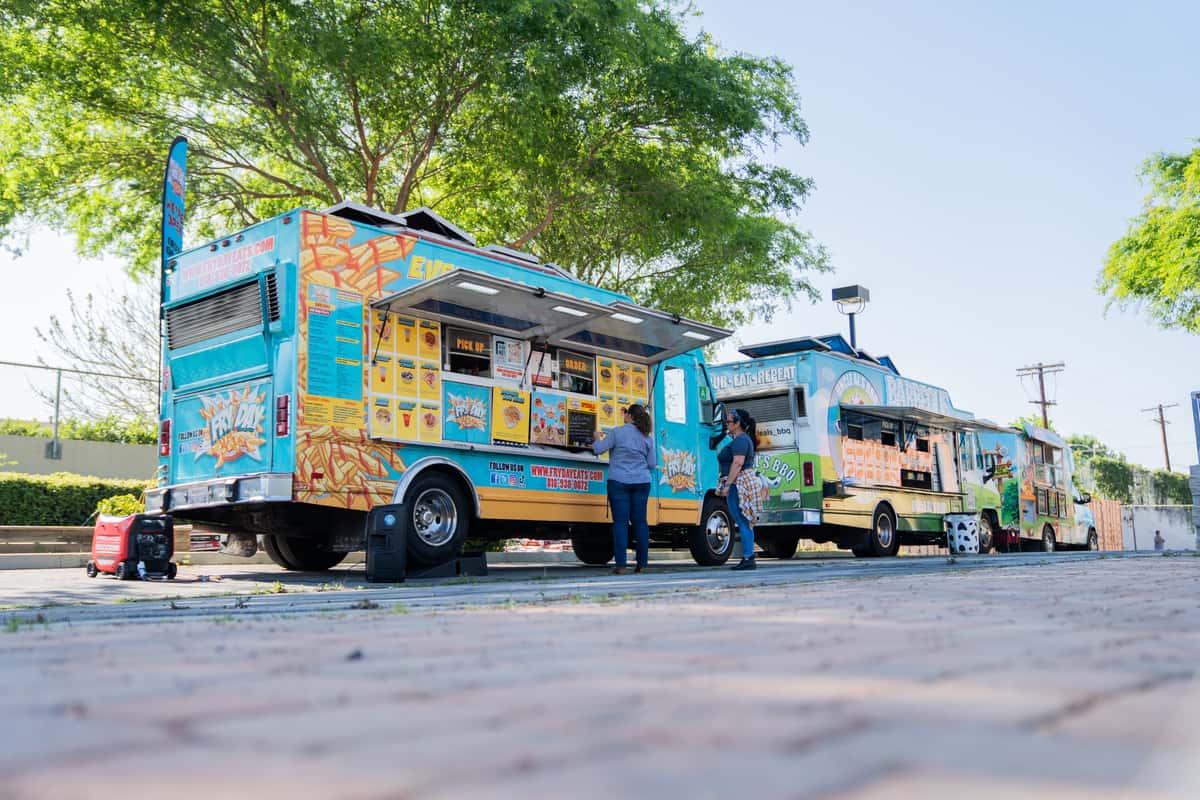 Boost workplace morale with FryDay Eats' office lunch catering. Gourmet loaded fries that energize teams and create memorable workplace experiences.