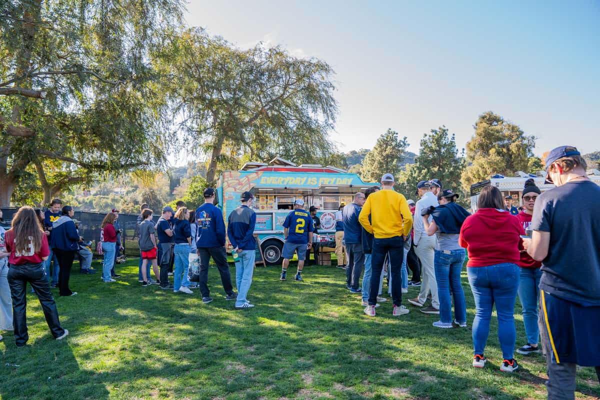 Fry Day Food Truck Catering is Fast Fun and Efficient.
