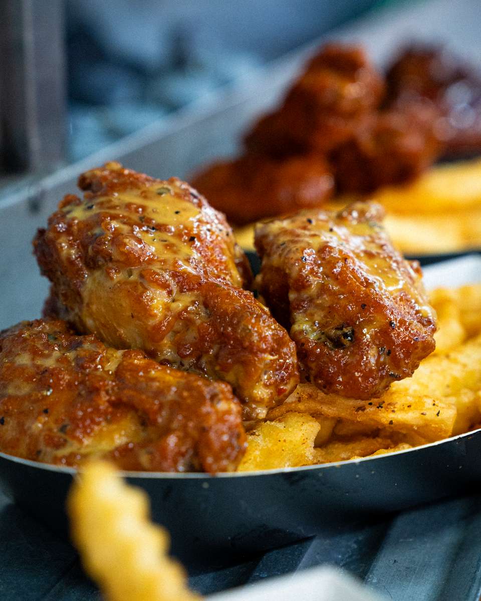 multi-day event catering Los Angeles, tournament catering, conference food truck, extended event food service, consistent catering quality