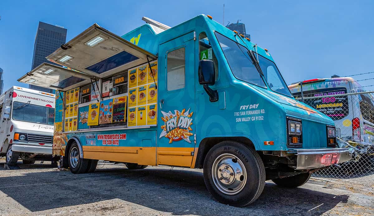 Food Truck Face-off: Why FryDay Beats Baby’s Badass Burgers and Cousins Maine Lobster in LA