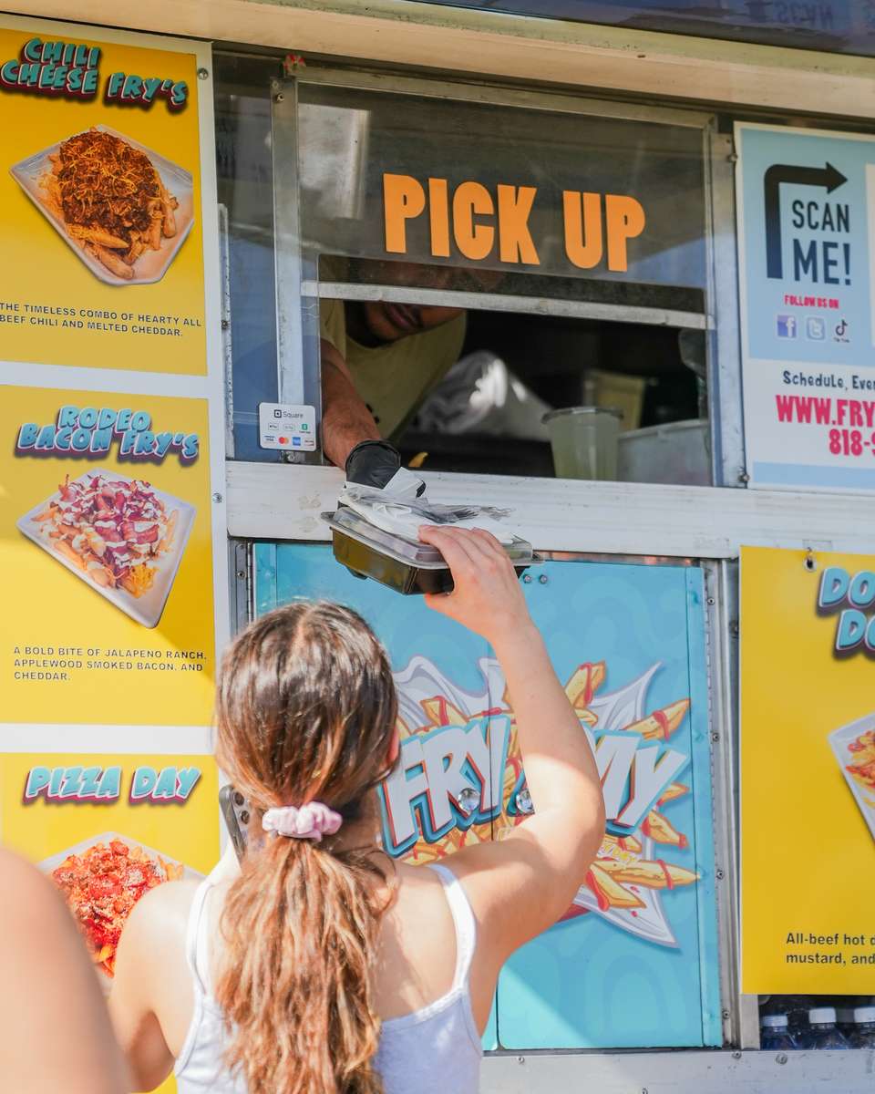 Discover how FryDay transformed regular fries into loaded fries masterpieces that revolutionized LA's food truck scene. Experience the difference today!