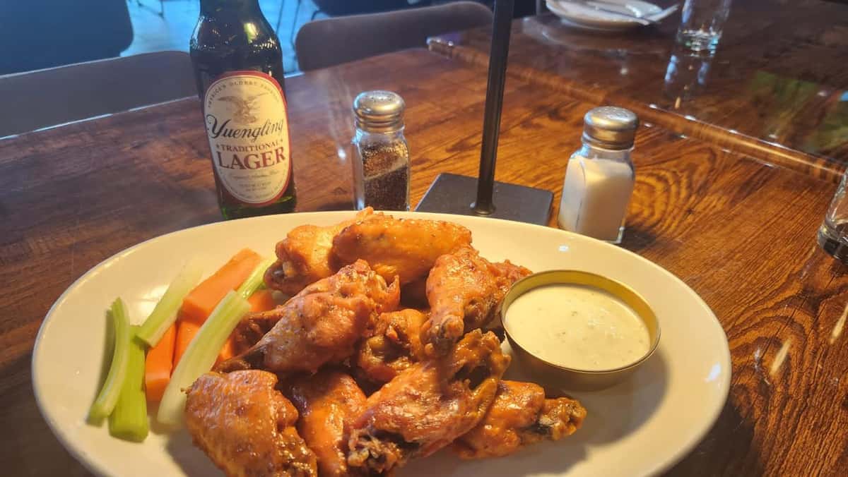 A Dozen Wing