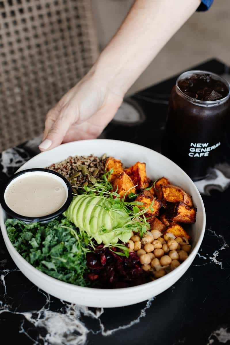 Roasted sweet potatoes, quinoa, chickpeas, dried cranberries, toasted pepitas, avocado, maple tahini dressed kale

+4.5 HBE +3.5 almond crusted tofu | +6 herbed chicken