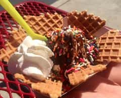 Where you can find ice cream nachos in Dayton, New Carlisle