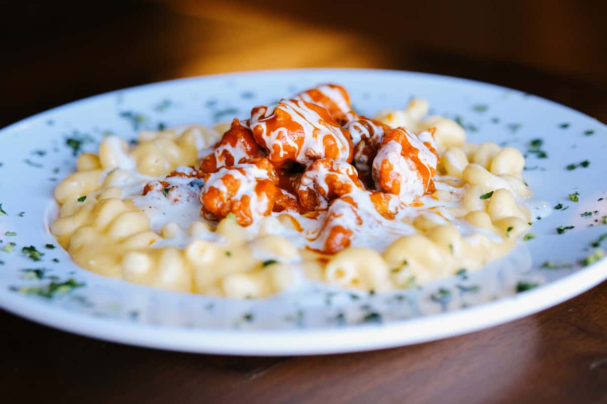 buffalo mac and cheese
