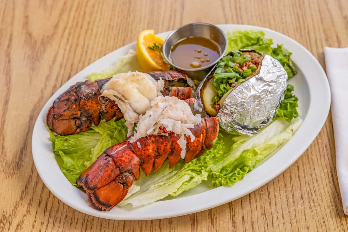 Lobster Roll With Baked Potato