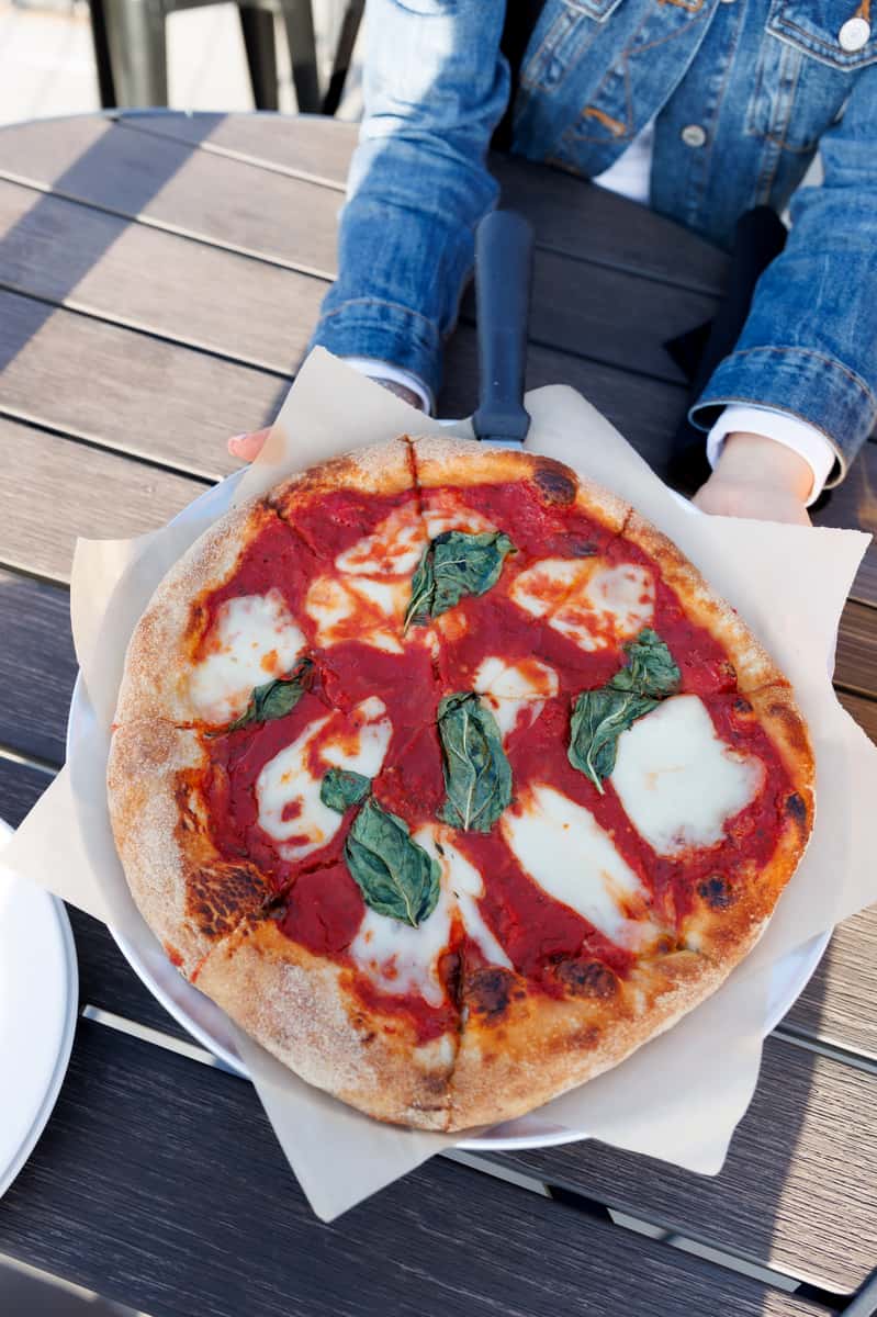 margherita pizza