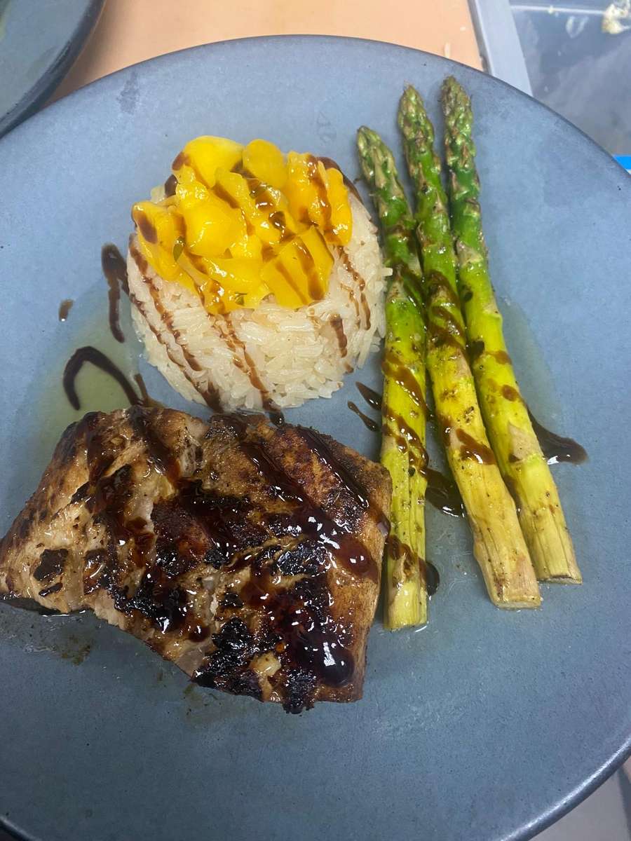 Chicken and rice and asparagus