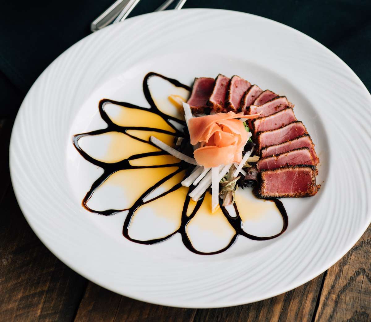 Seared Tuna Happy Hour Menu Grille 620 Restaurant in Ellicott