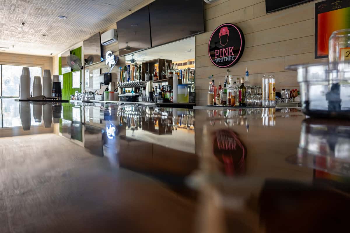 bar