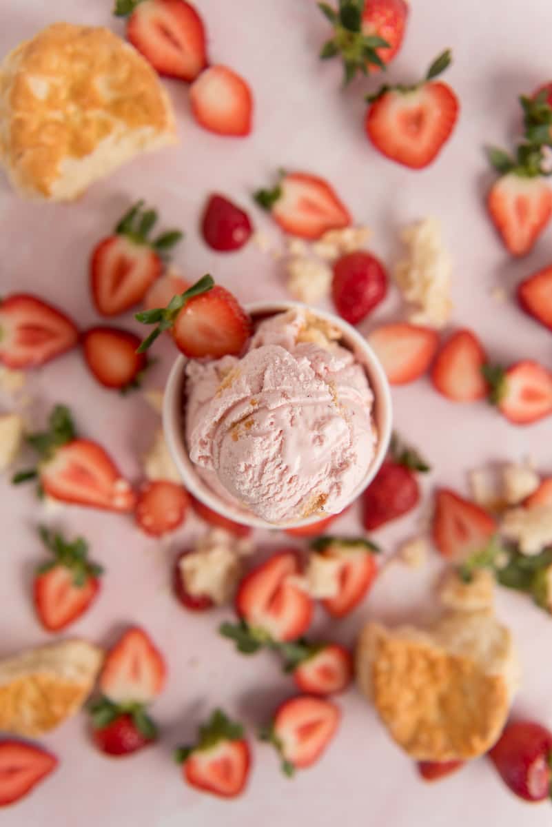 Strawberry ice cream