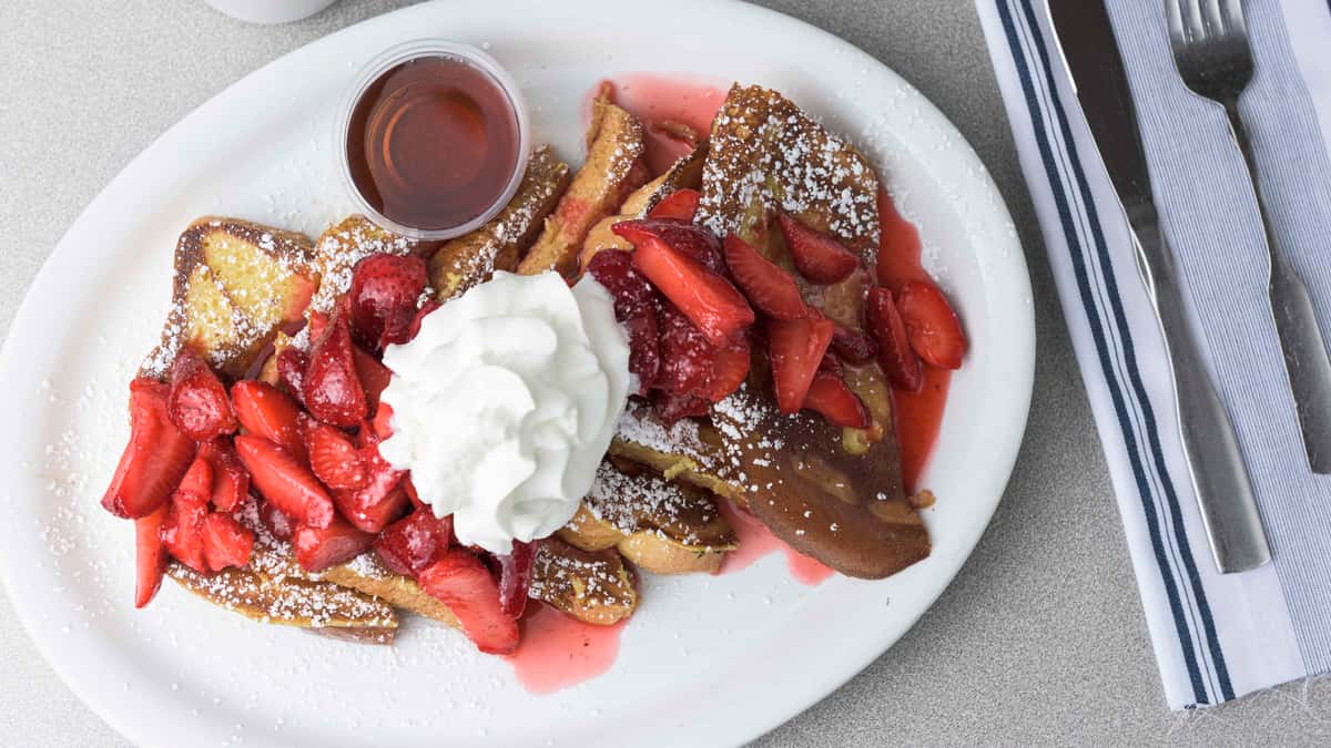 Goldenwest Diner Fruit Topped Frenc Toast