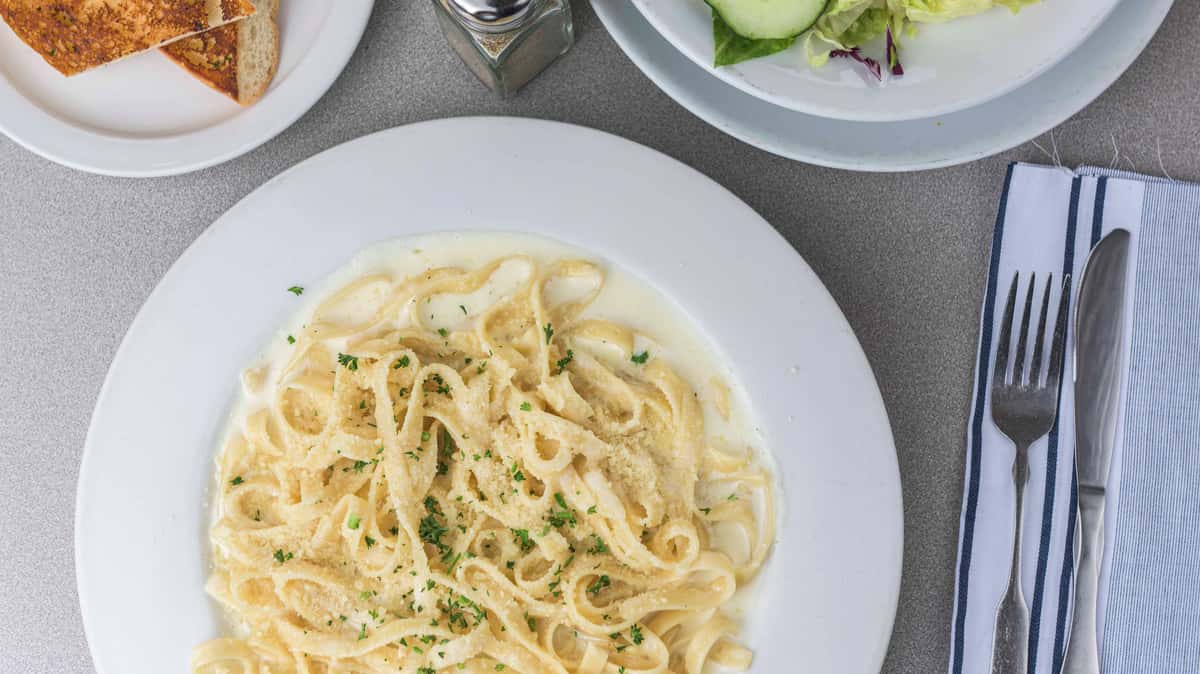 Fettuccini Alfredo