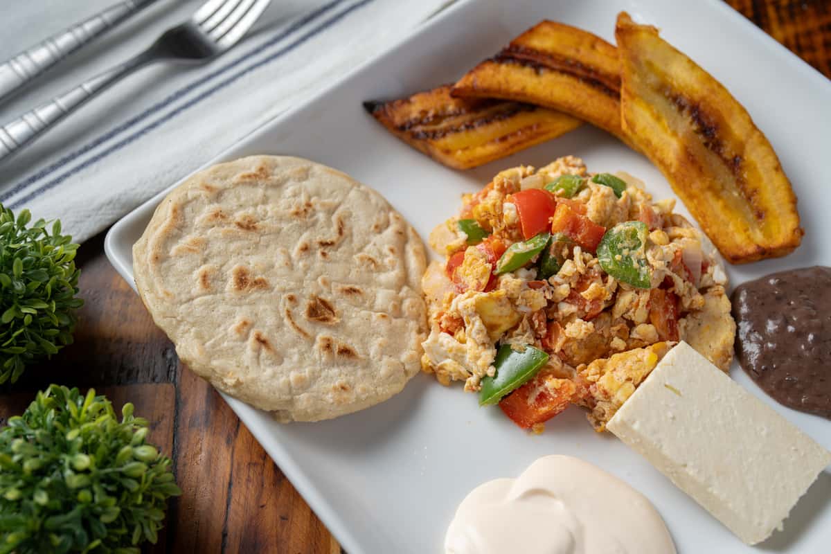 table of caribbean food
