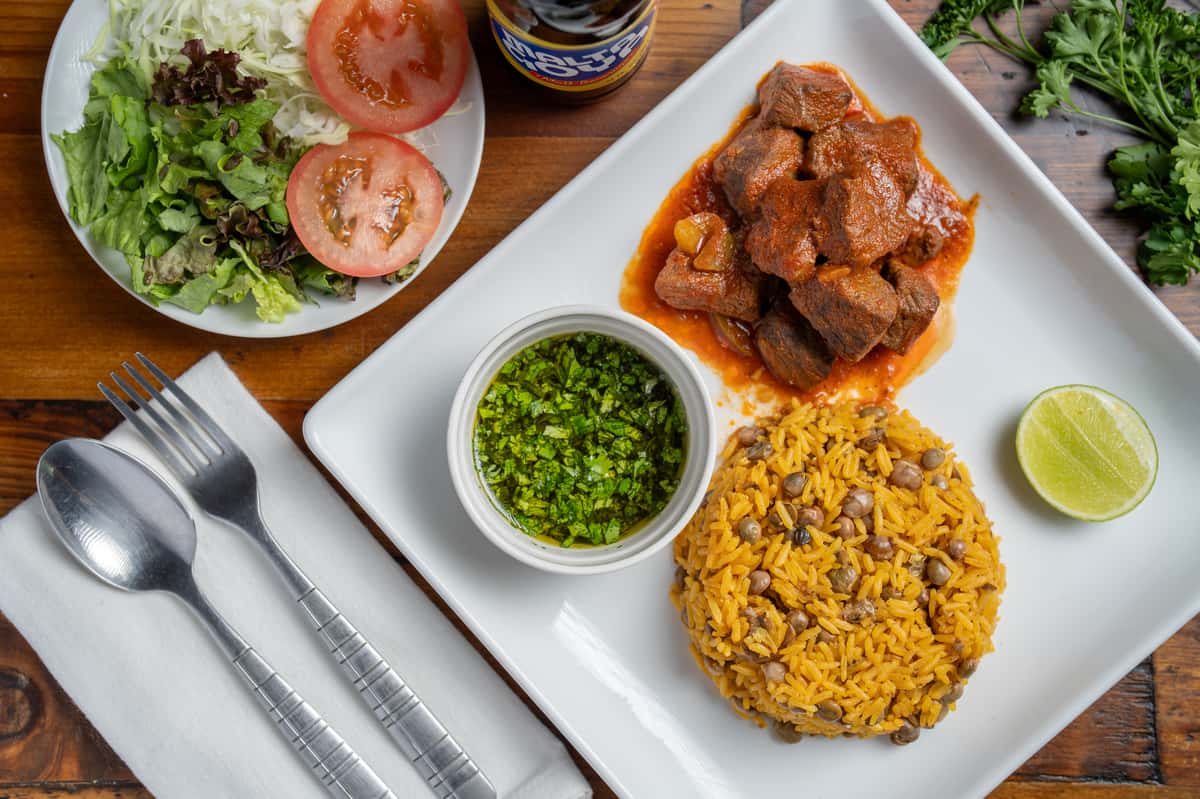 table of caribbean food