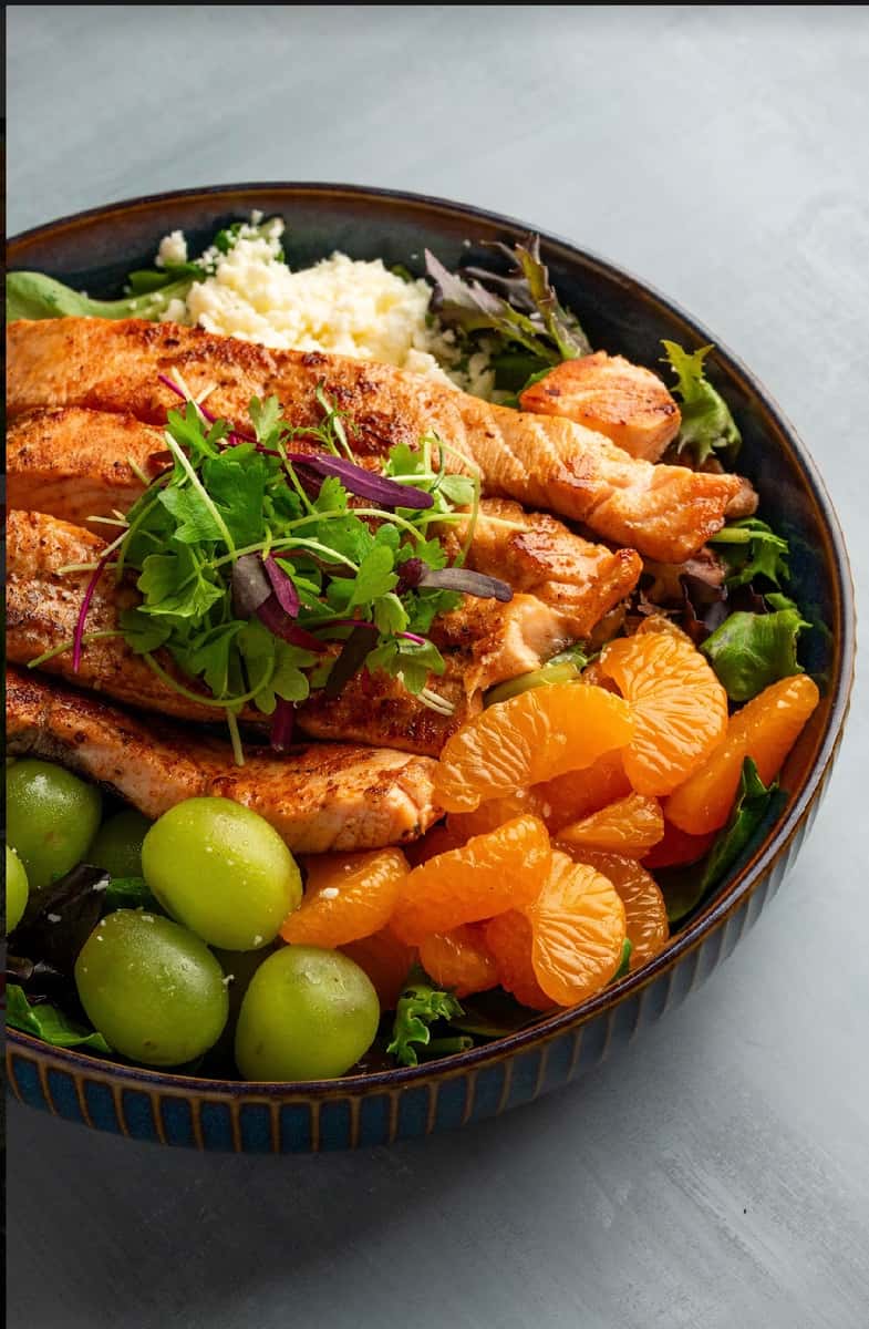 Salmon salad