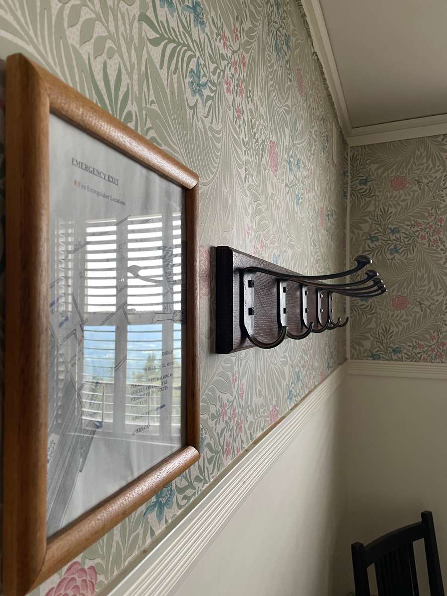 Hanging hooks