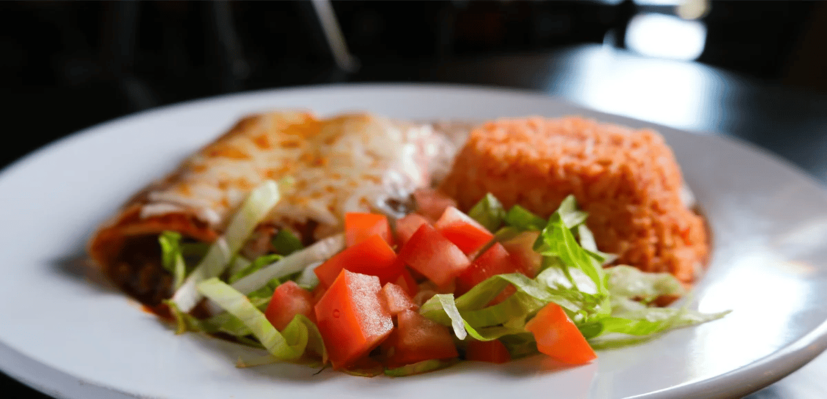 plate of mexican food