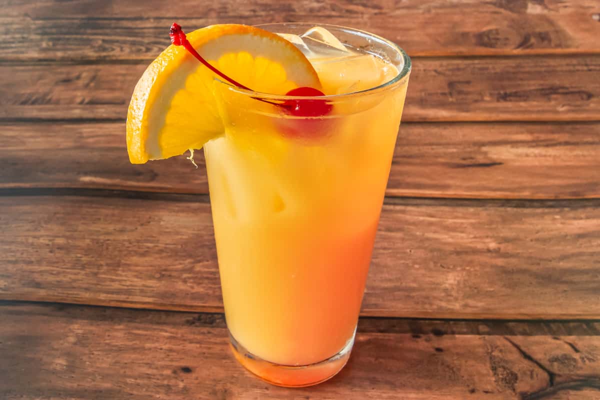 Christmas Punch Recipe Vodka Cranberry Pineapple Orange Juice
