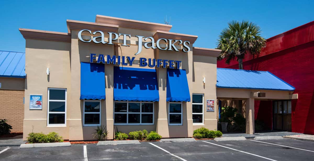 capt jacks front beach building