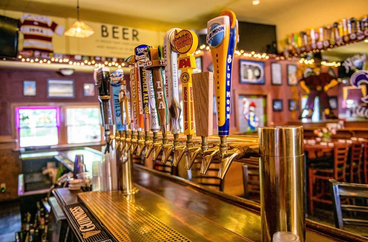 Happy Hour New Rochelle