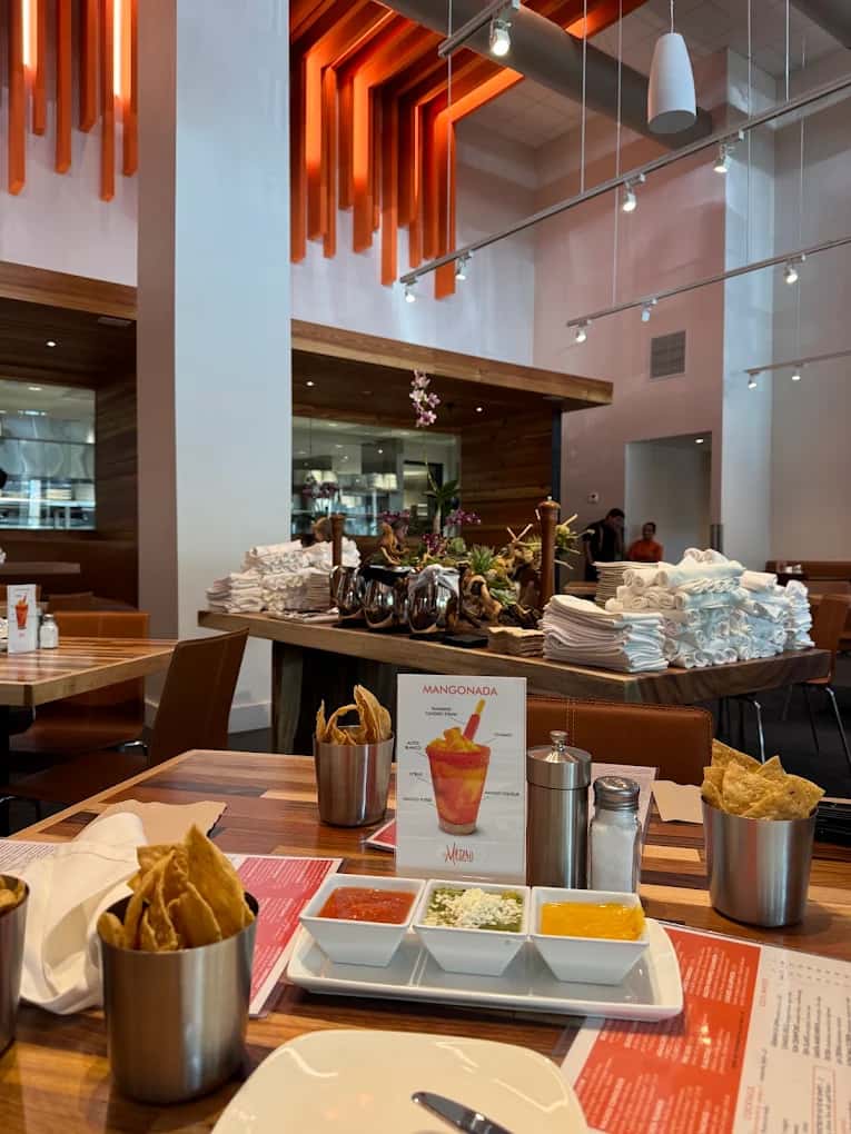 Mesero Dining Experience