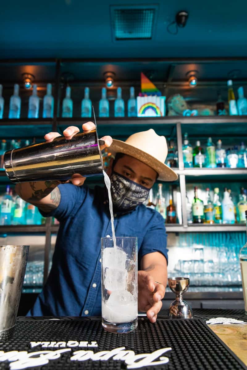 bartender
