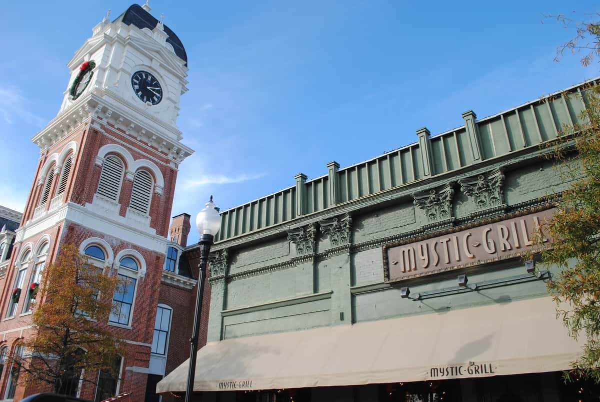 outside mystic grill