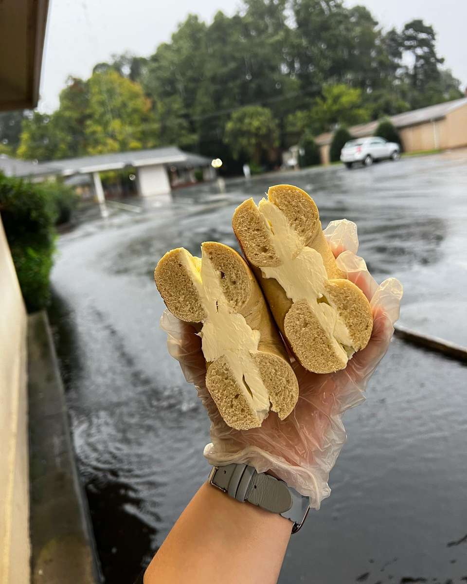 bagel sandwich
