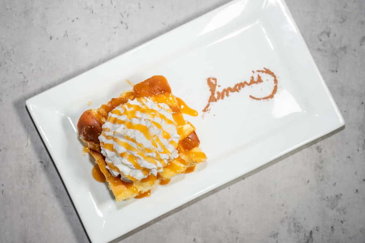 bread pudding with caramel sauce