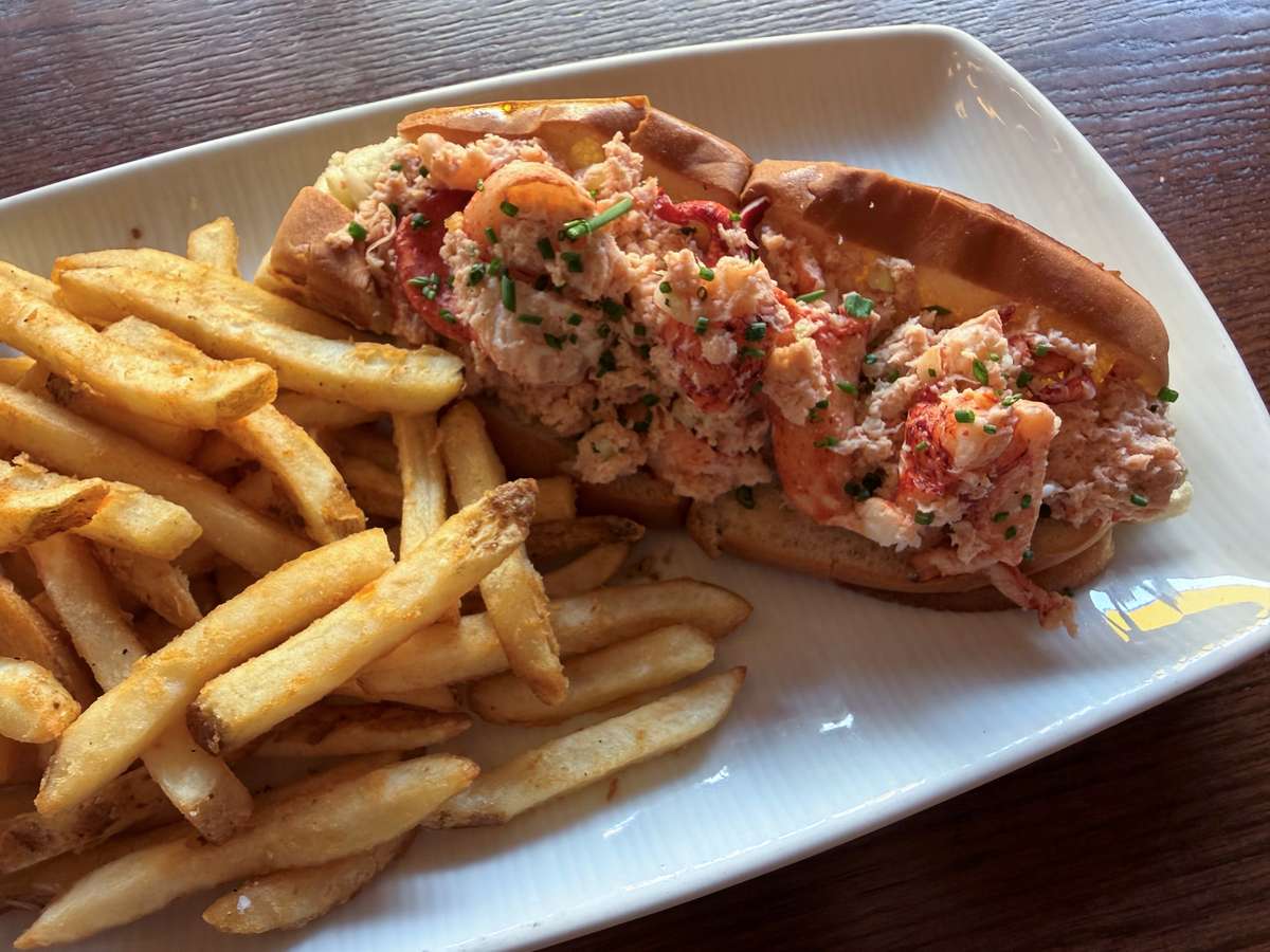 lobster roll