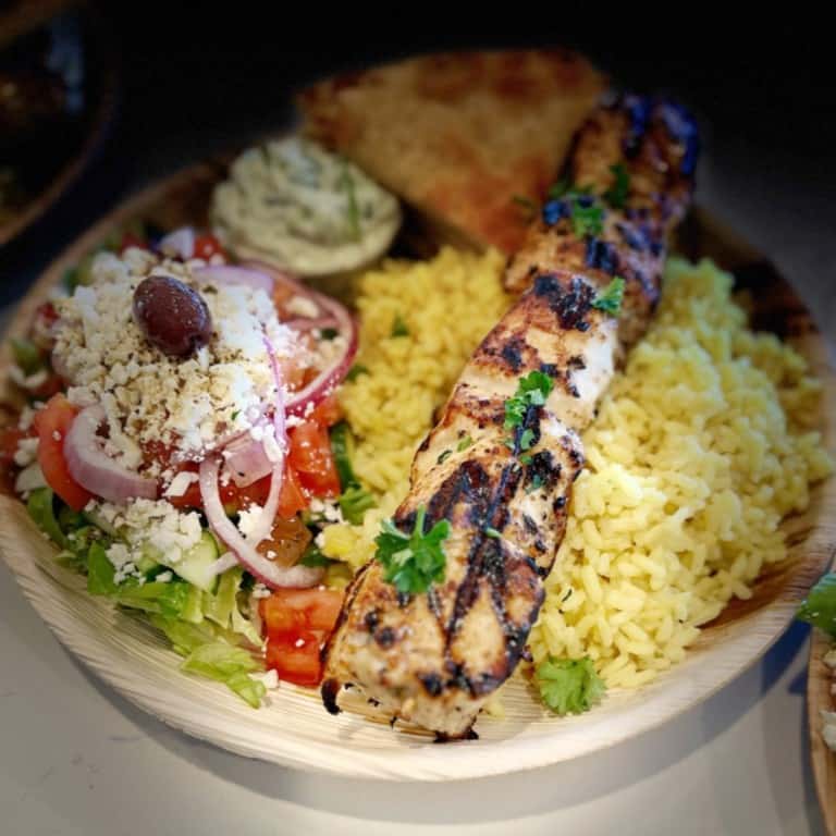 Chicken Souvlaki Dinner Plate *GF pita available