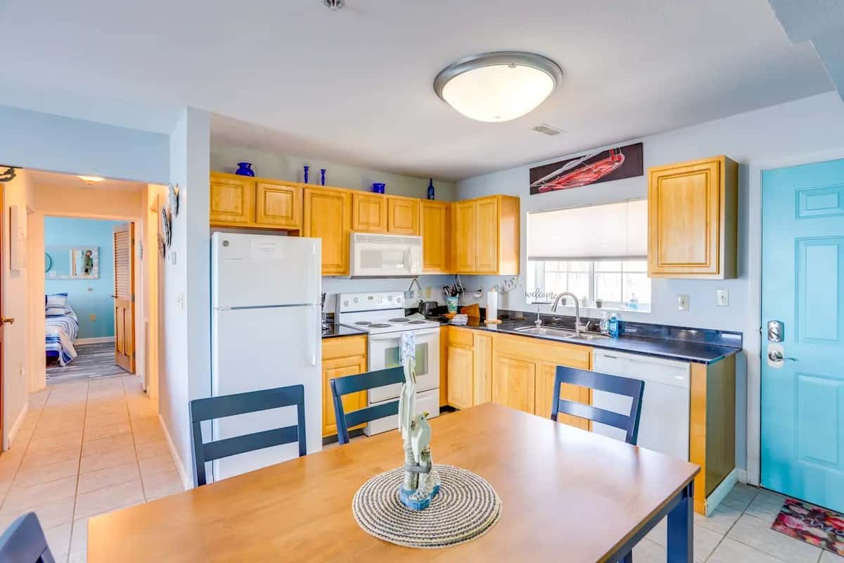 Kitchen/Dining