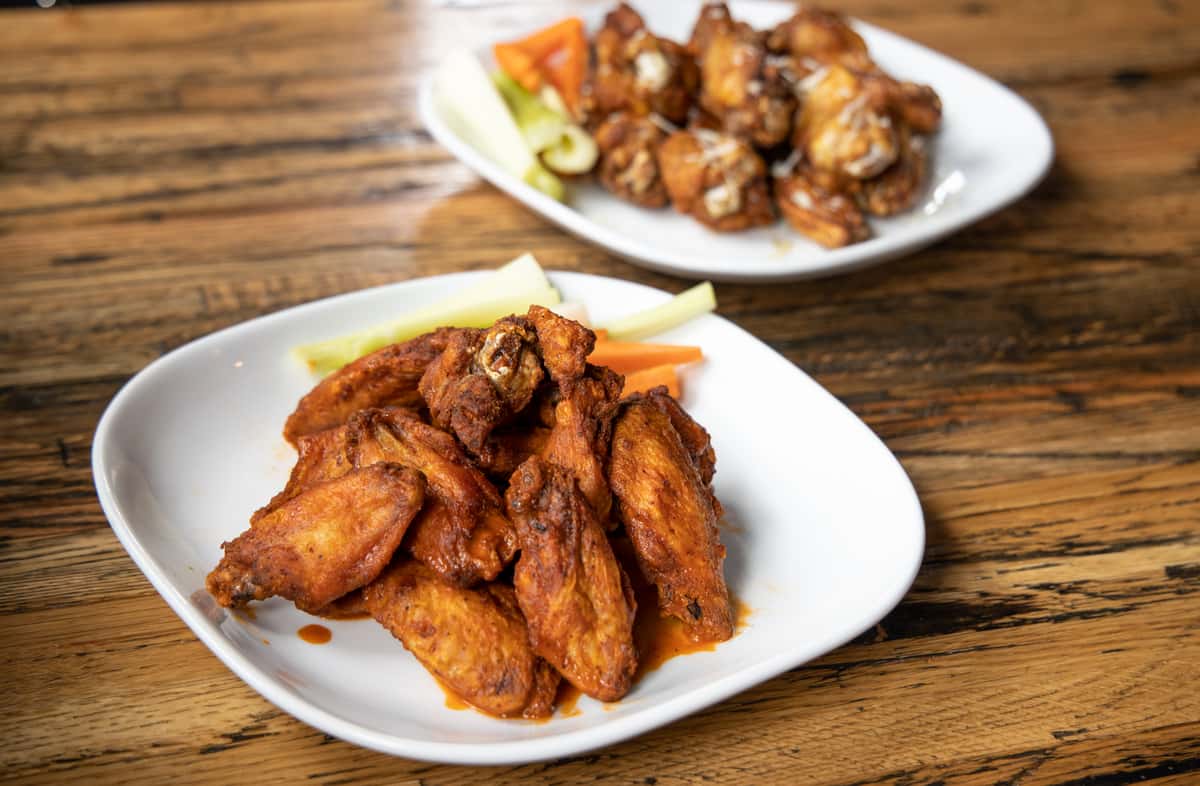 Bottomless Wings