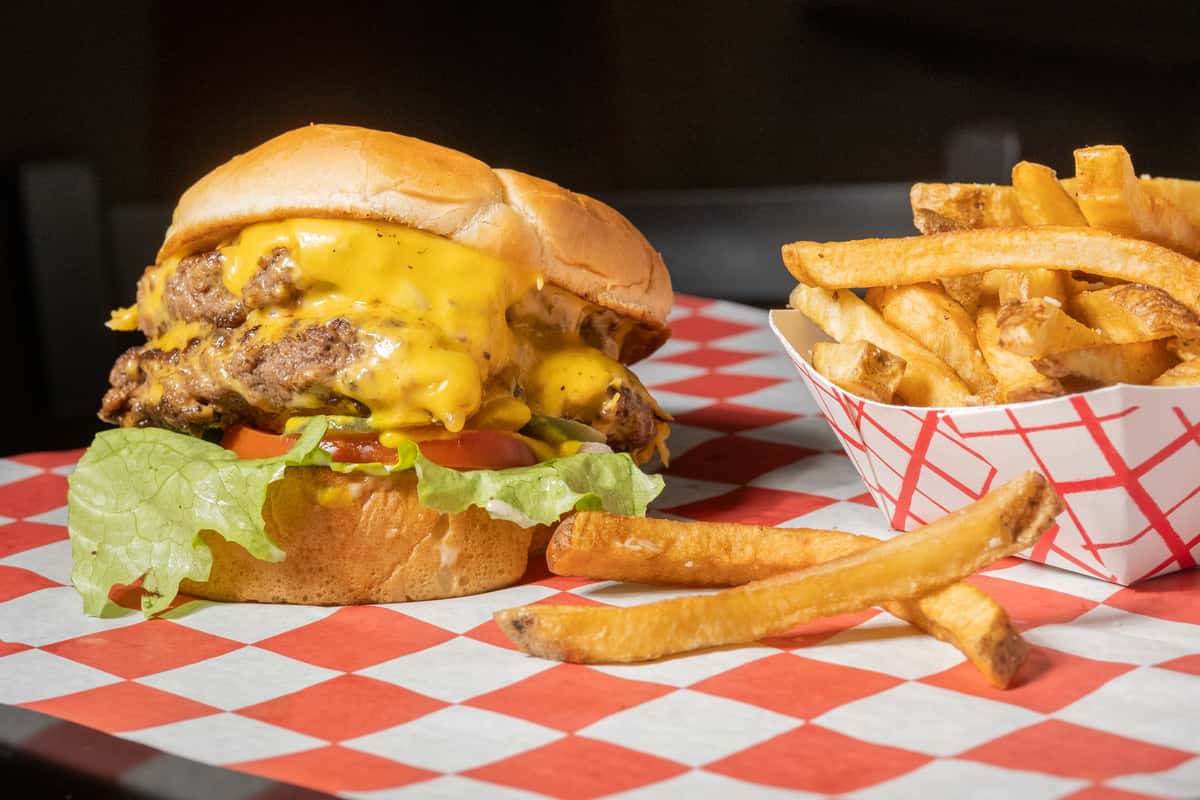 Double Cheeseburger with fries