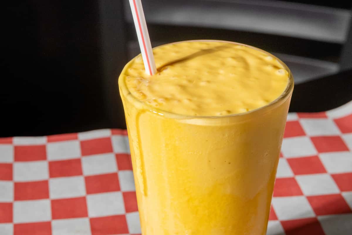 mango milkshake