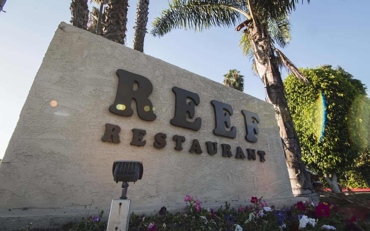 reef restaurant sign