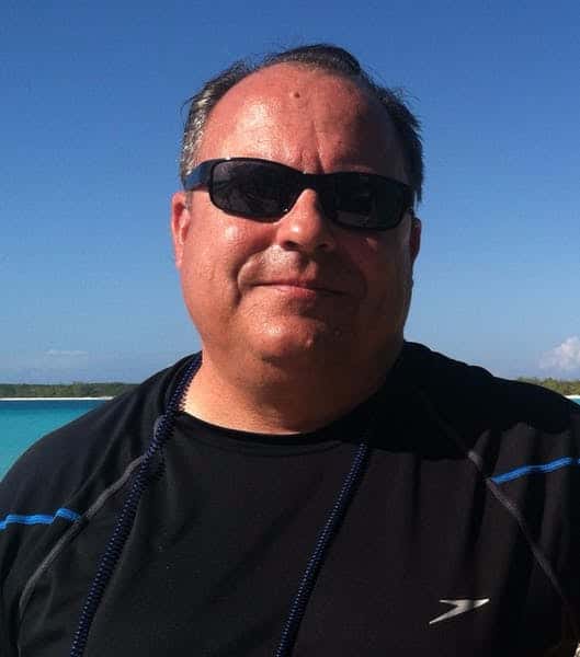 Carlos L Haro