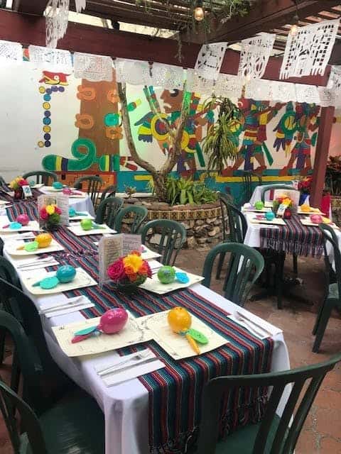 sit down dinner party